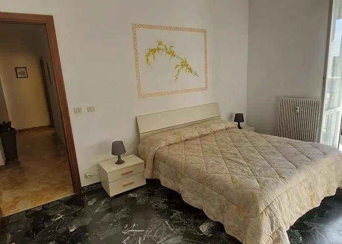Panorama N 4 Posti Letto * Varazze