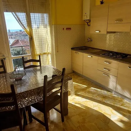 Panorama N 4 Posti Letto Apartamento Varazze